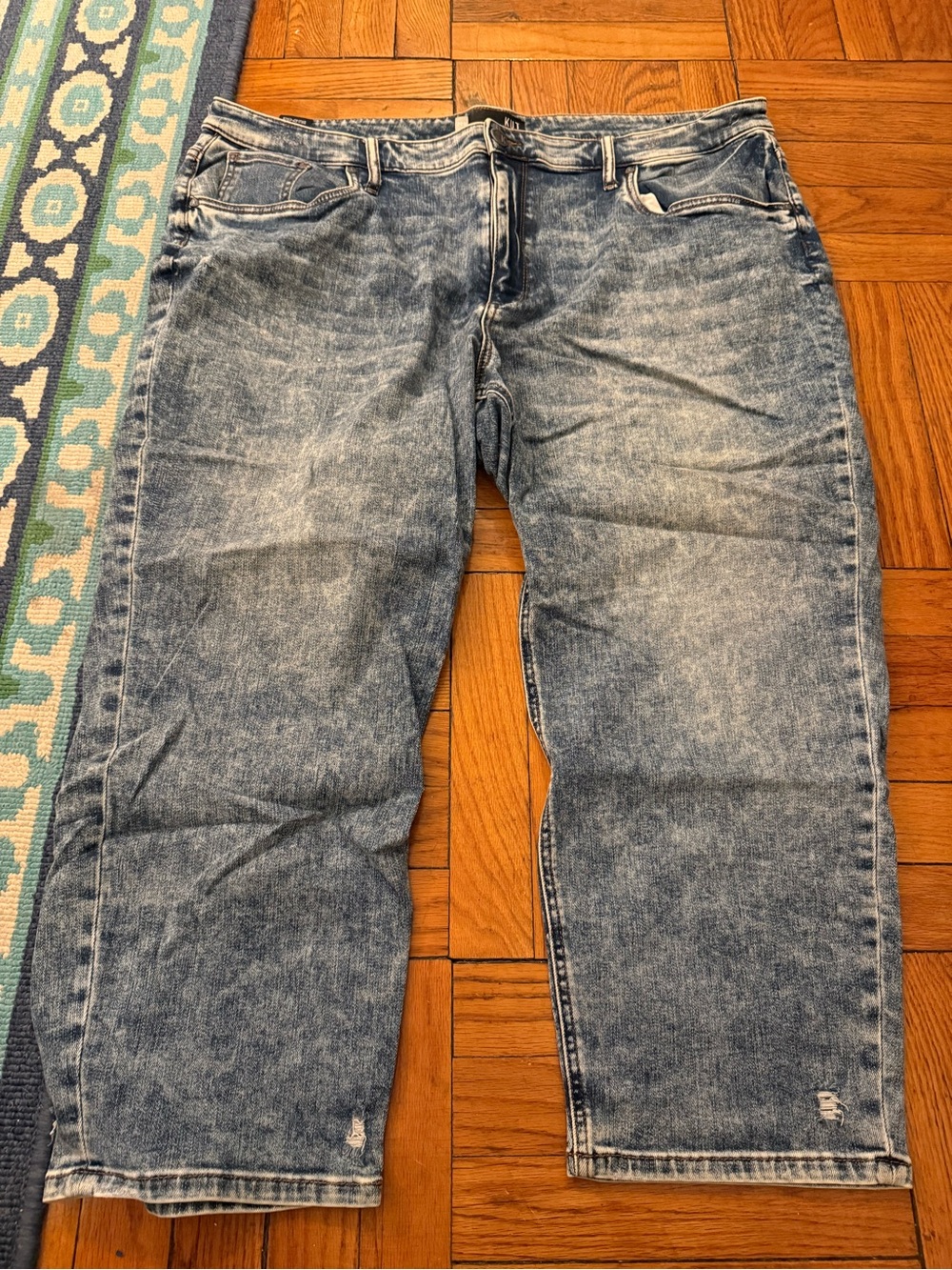 Kut from the Kloth Washed Light Blue Relaxed Jeans